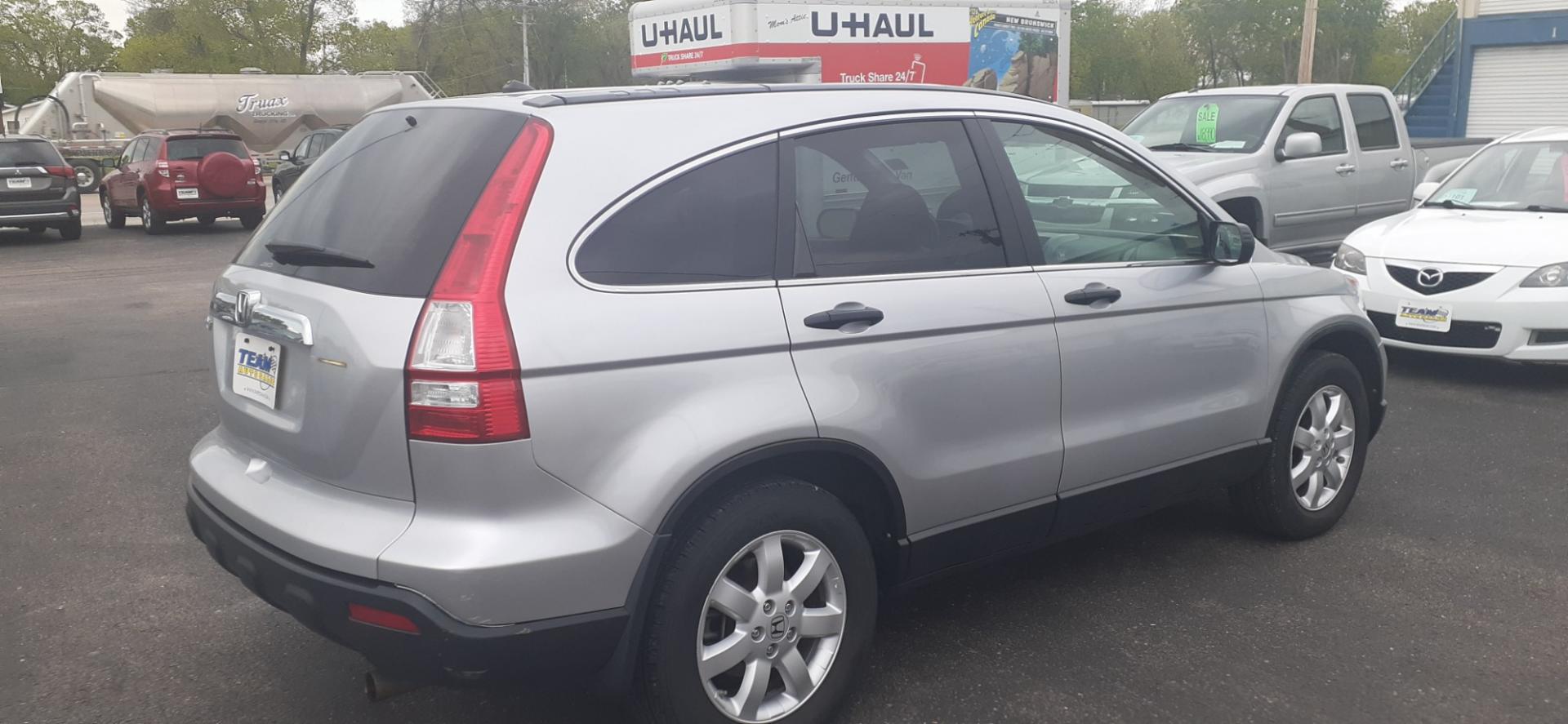 2009 Honda CR-V (5J6RE485X9L) , located at 2015 Cambell Street, Rapid City, SD, 57701, (605) 342-8326, 44.066433, -103.191772 - CARFAX AVAILABLE - Photo#3